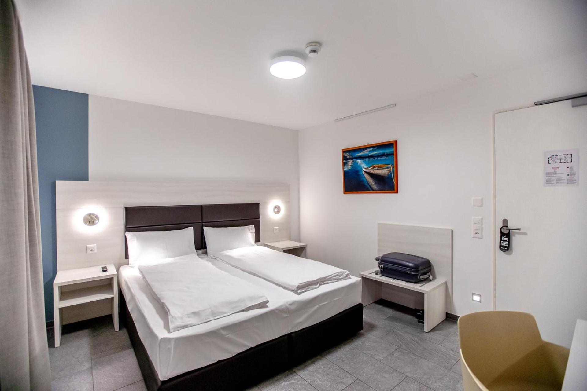 Miralago Locarno Easy Rooms Muralto Стая снимка