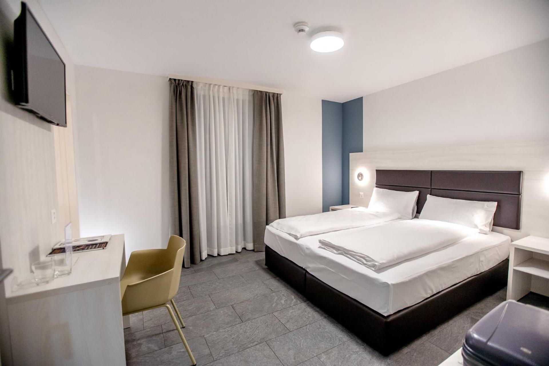 Miralago Locarno Easy Rooms Muralto Екстериор снимка