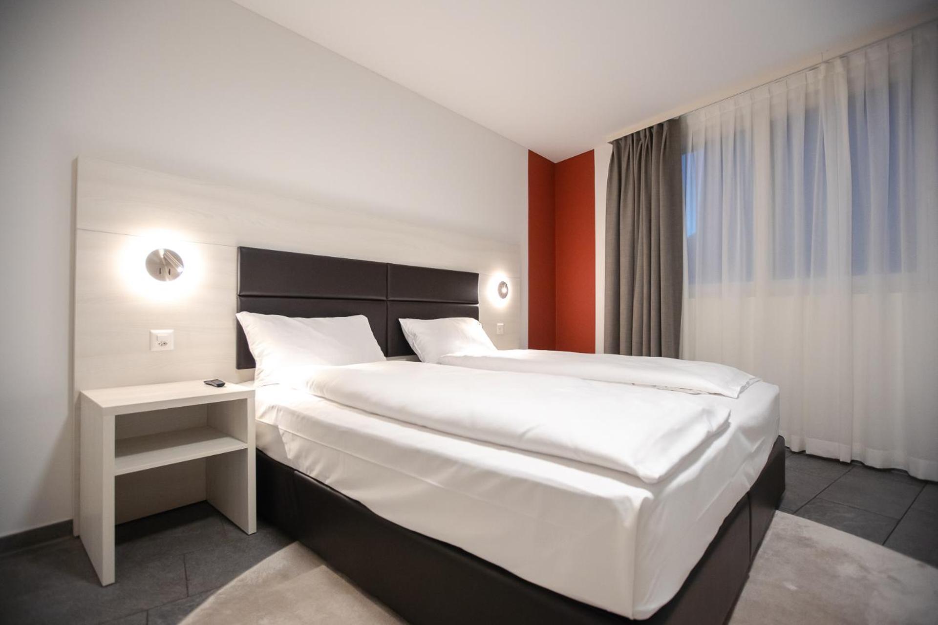 Miralago Locarno Easy Rooms Muralto Екстериор снимка